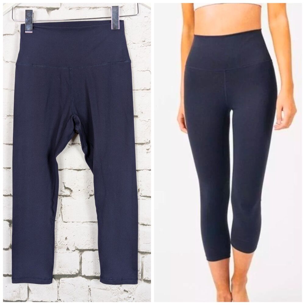 ZYIA Ascend Capri Legging Yoga Gym Workout Pilates Sporty Size 4